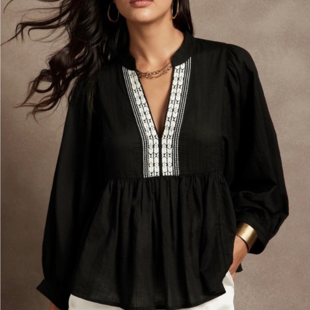 Banana Republic babydoll balloon puff sleeve cotton black& buttercream cotton